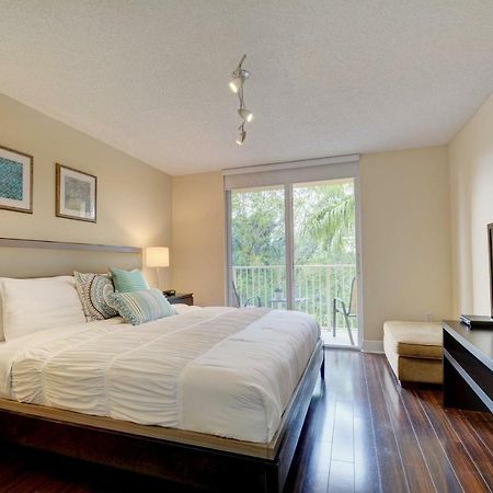 Renovated 2/2 Unit At Yacht Club/Aventura Lejlighed Eksteriør billede