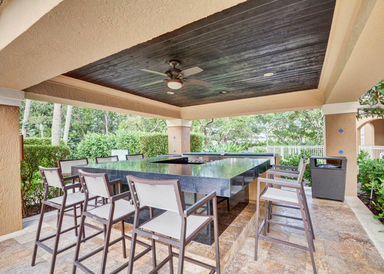 Renovated 2/2 Unit At Yacht Club/Aventura Lejlighed Eksteriør billede