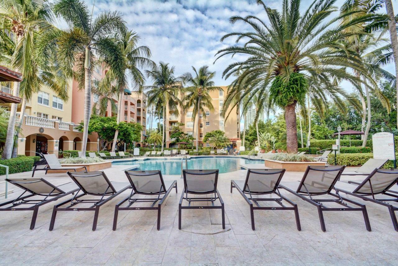 Renovated 2/2 Unit At Yacht Club/Aventura Lejlighed Eksteriør billede